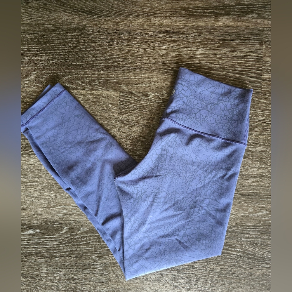 Lululemon Wunder Train Leggings Night Sea Thread Dye Size 6 25"